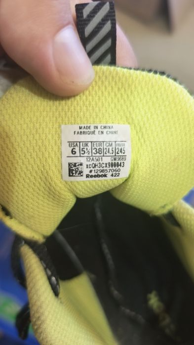 Adidași Reebok stare bună
