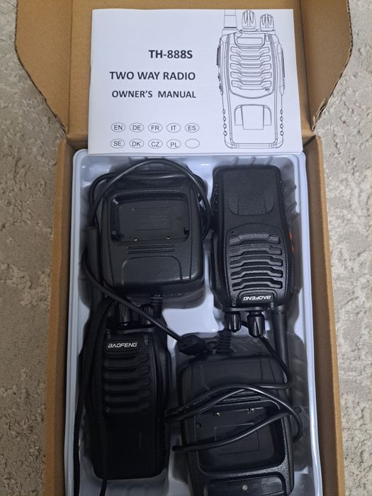 Рации новые  1,5 км+