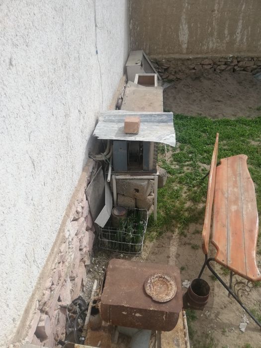 Холодилник сотилади ишлайди хамма жойи рассиский