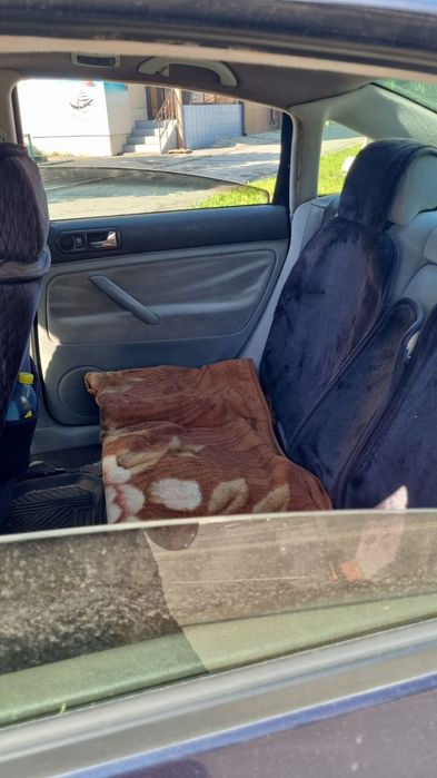 Продаю машину Volkswagen 1996