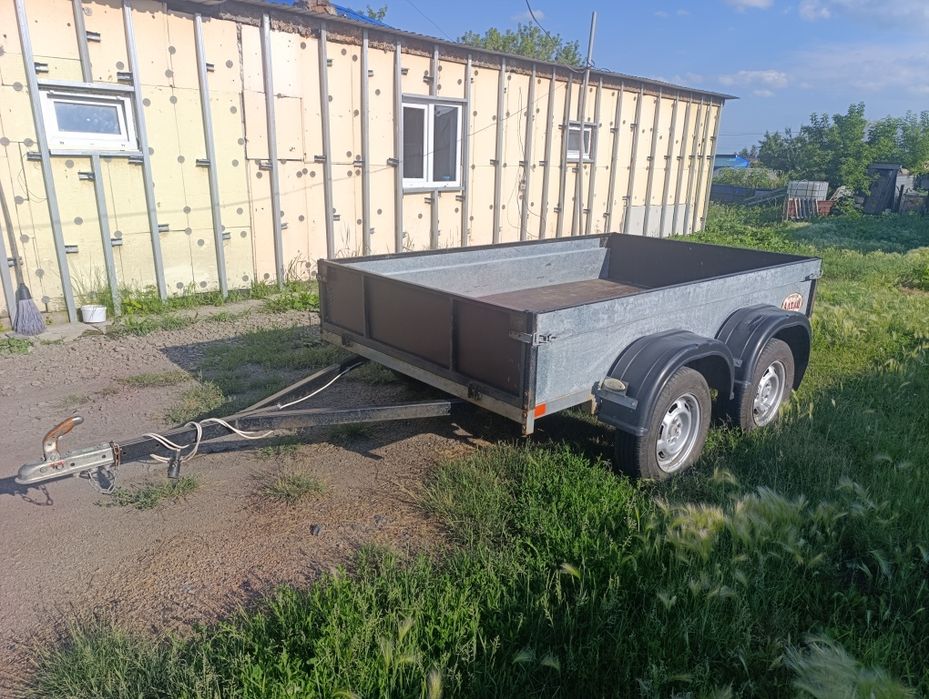 Автоприцеп двухосный
