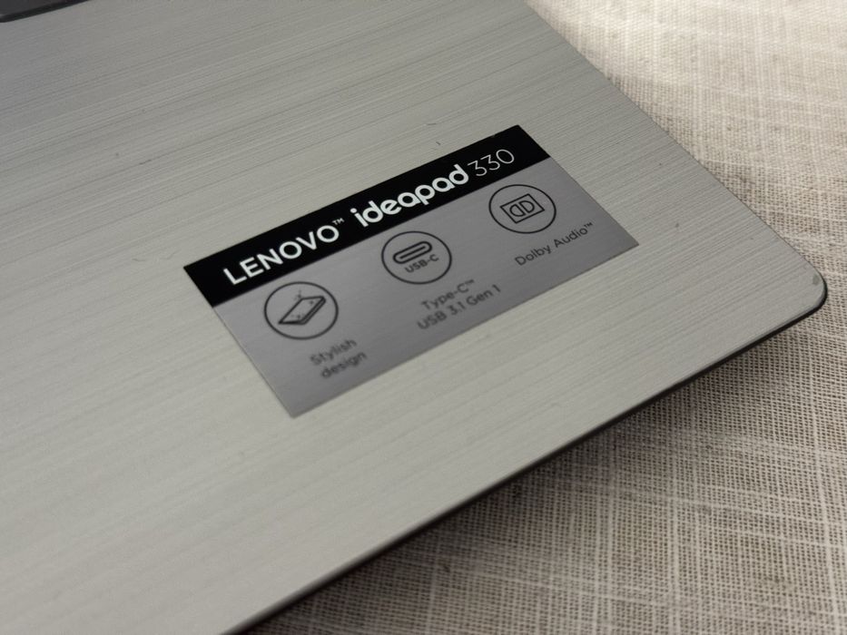 Vand laptop Lenovo cu I5