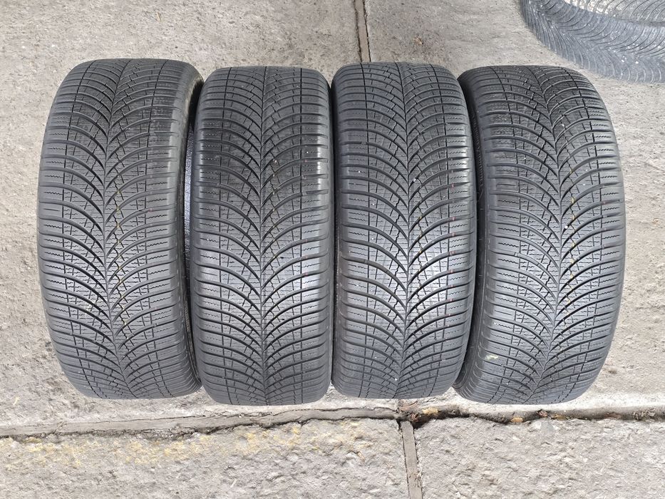 225 45 17  good year