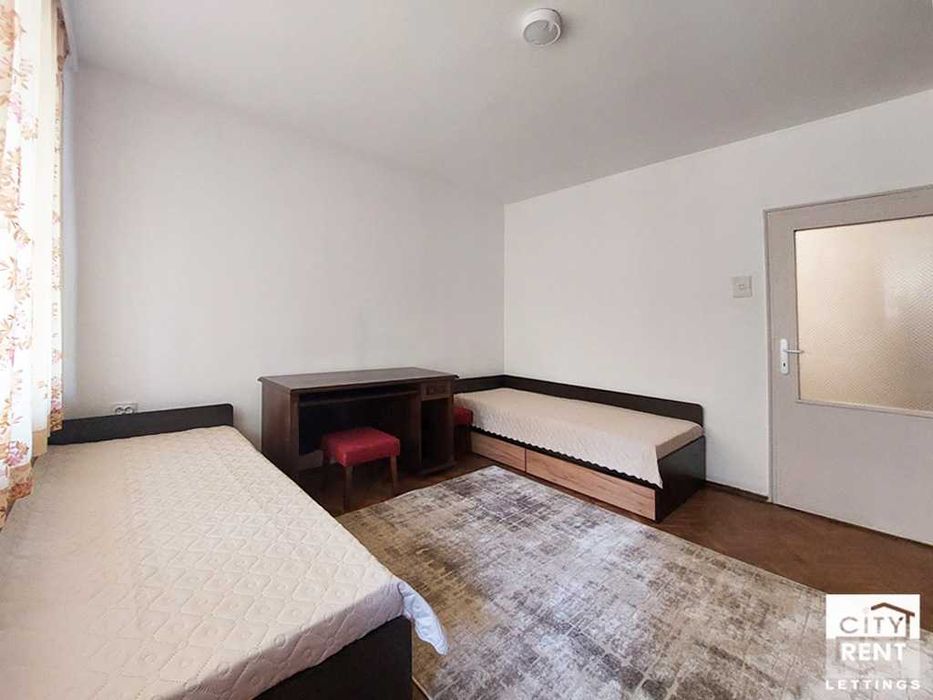 Дава се под наем Четиристаен апартамент в Велико Търново, Център - 99 кв.м за 500 € - Снимка #8