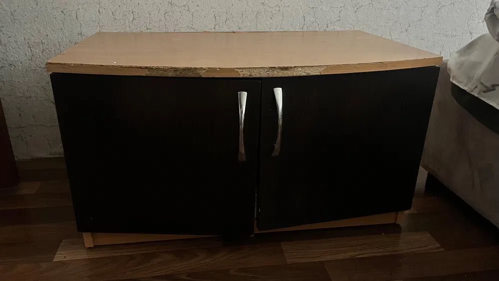 Продам прихожую б/у