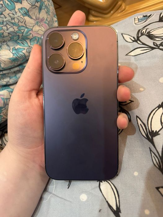 Продам 14 про в идеале