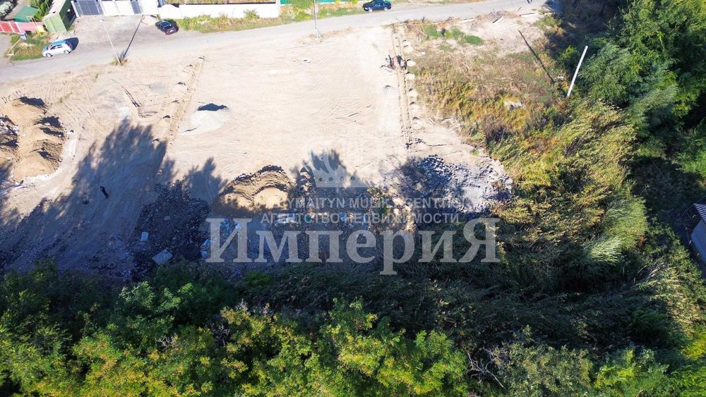 продается участок в центре Бағашар империя