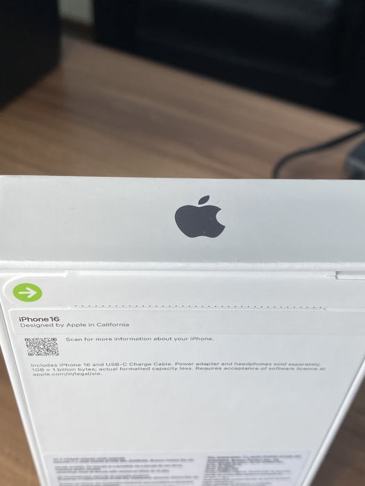 iPhone 16• 128 GB • Black