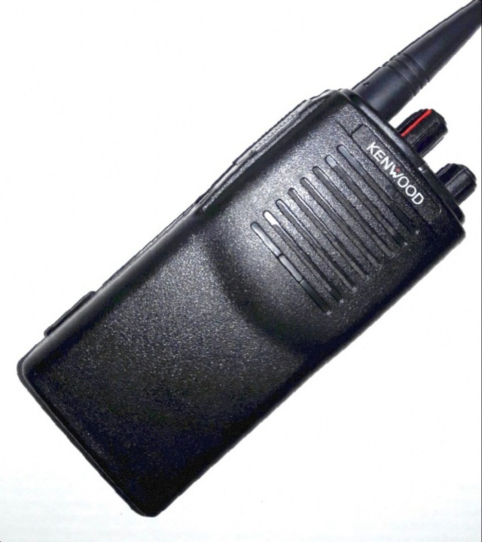 Радиостанция Kenwood tk-3107. Kenwood tk-3107. Рация Kenwood tk-3107.