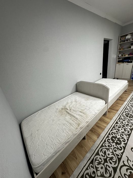 Детские кровати 2 шт