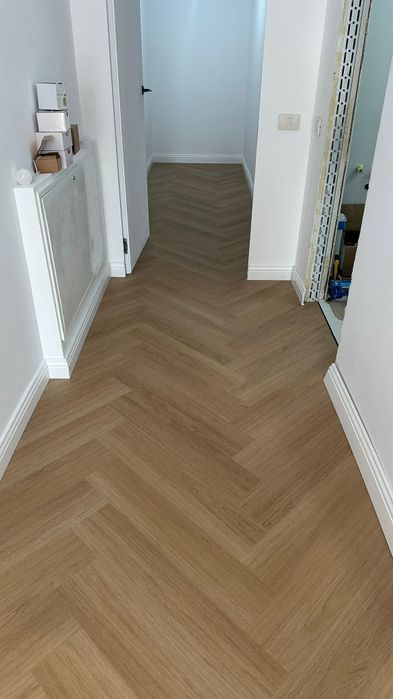 Montaj parchet laminat,stratificat,herringbonne,spc,plinta duropolimer