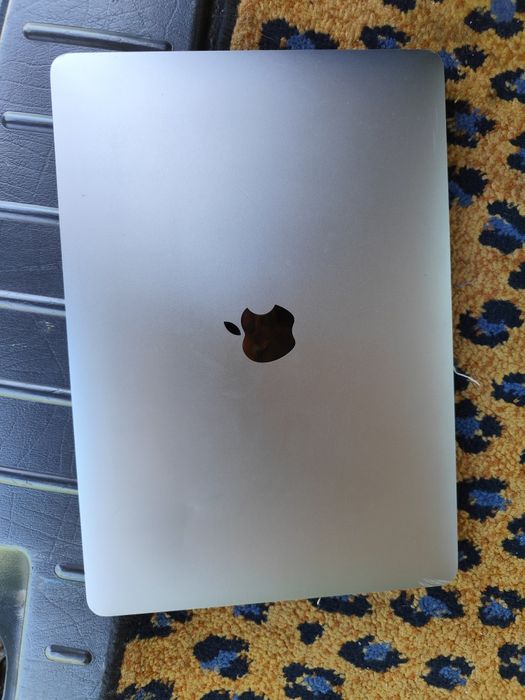 Macbook Air  2020
