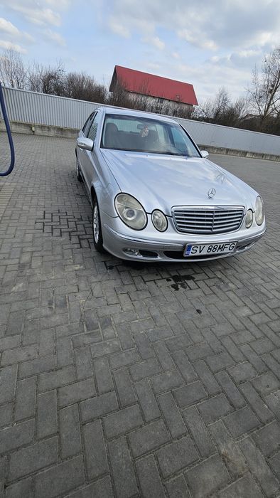 MERCEDES-BENZ E-Class 2002 — imagine 3