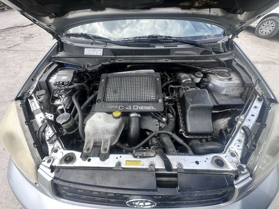 Тойота Рав4 2.0д 116к на части!