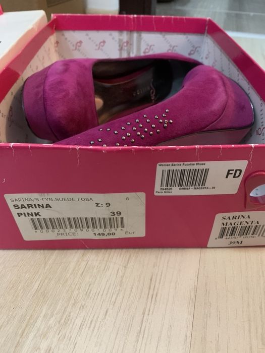 Pantofi Paris Hilton