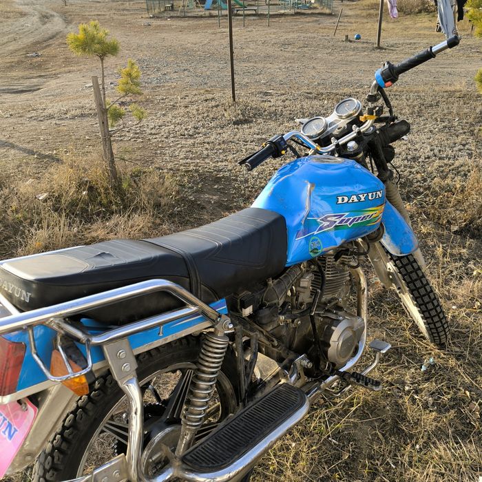 Продам мотоцикл 200 кубов