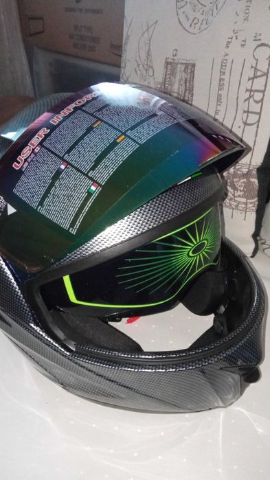 Мото каска отваряема VIRTUE