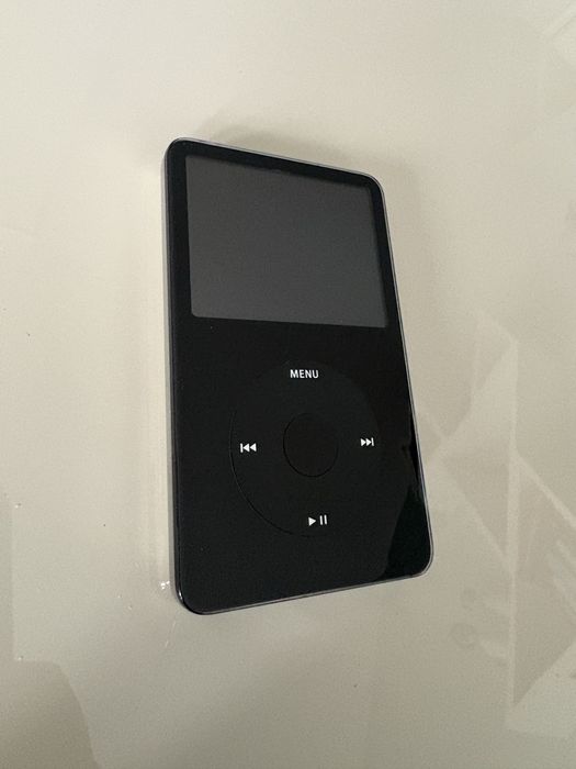 iPod Classic 5.5 Generation (Модел: MA446FD/A)