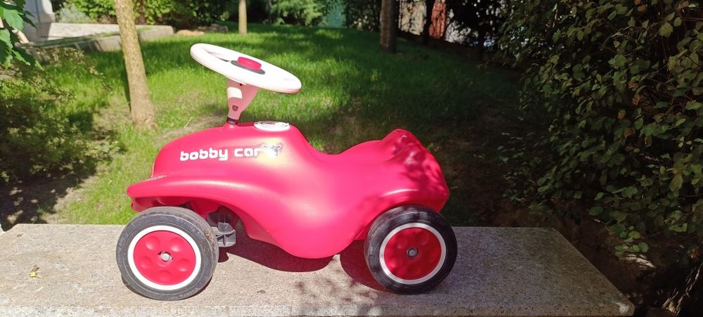 Кола за бутане/яздене Bibby car