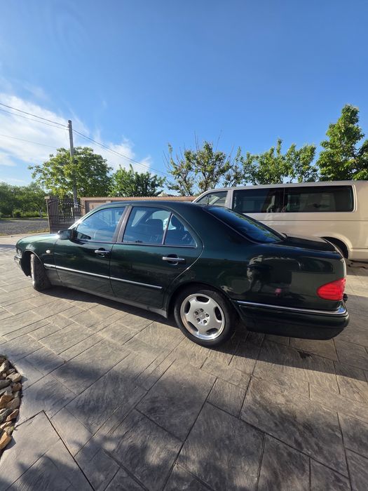 Mercedea w210 3.2 benzina vehicul istoric