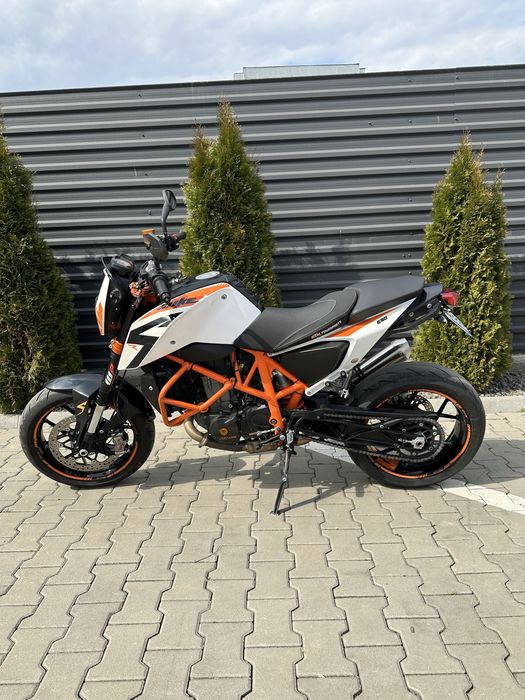 KTM Duke 690 R limitat A2