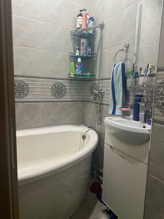 Yunusobod 7 mavze 2/3/4 (60²) sotiladi ipoteka Alfraganus