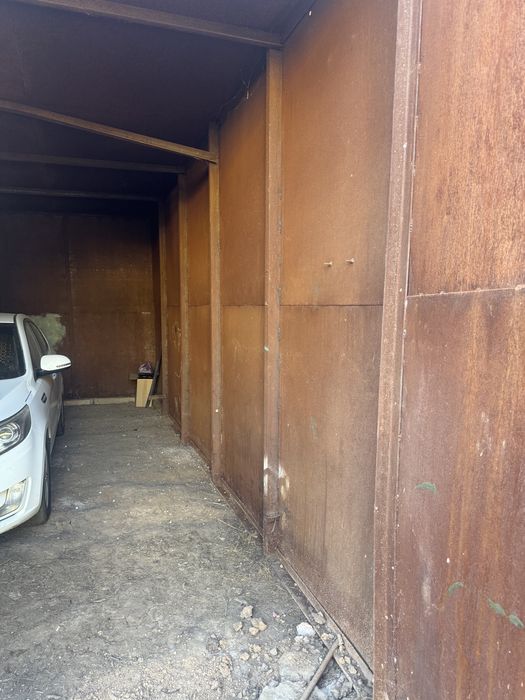 Продам гараж размер 5,5х2