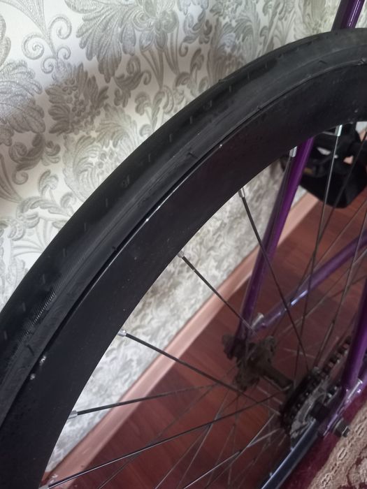 продается велосипед с фиксированной передачой