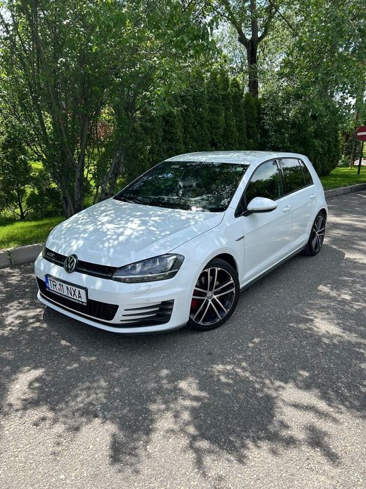 Volkswagen GOLF 7 GTD Sport &Sound