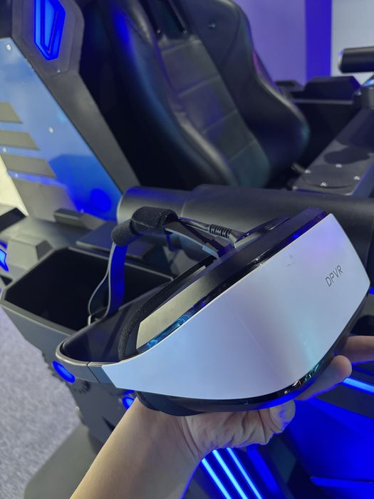 VR Аттракцион 9D Mecha