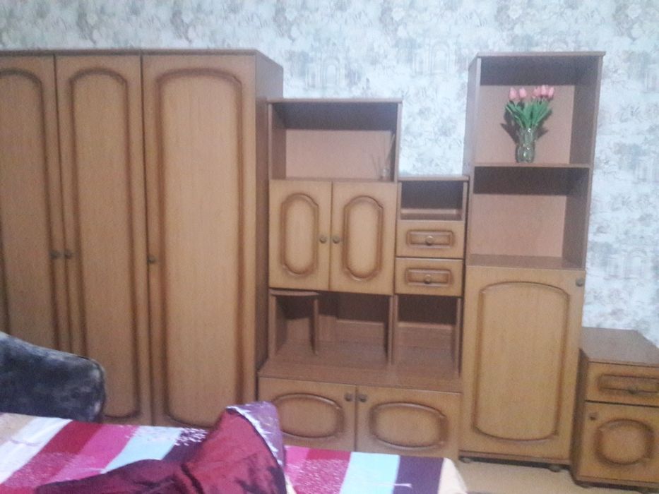 Стенка оригинальная из 5 ти предметов