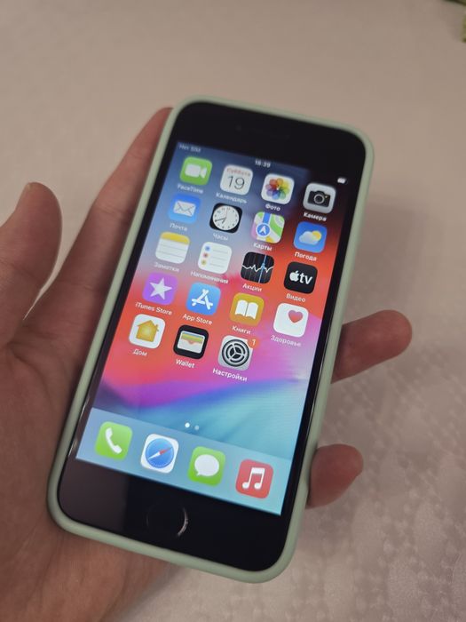 Iphone 7 , 100% , идеал