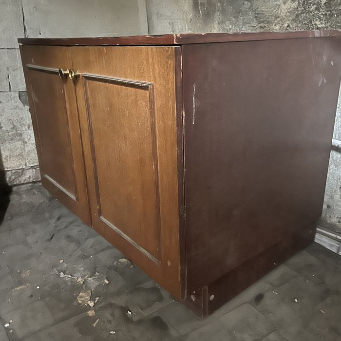 Подставка под телевизор