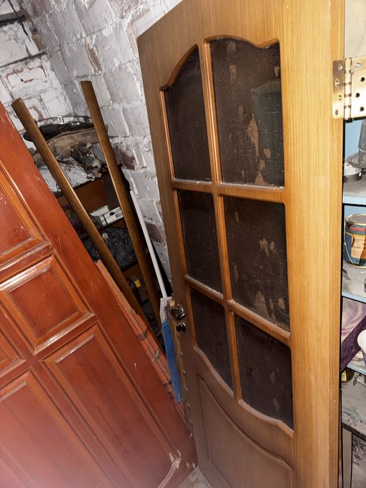 Деревянные двери