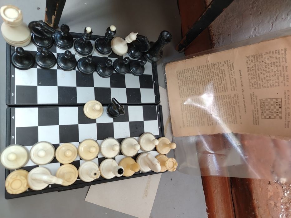 Шахматы наборы три вида