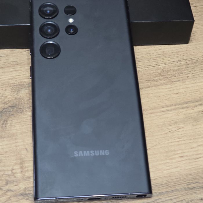 Samsung Galaxy S 23 ultra 12/256