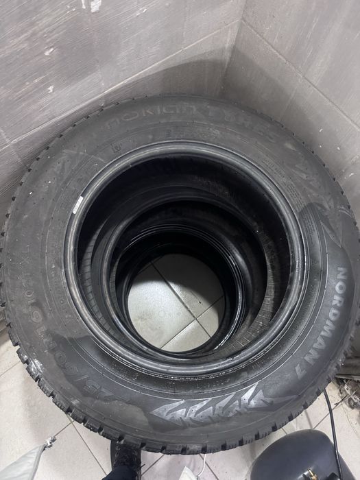 Продам зимние шины 225/60/16