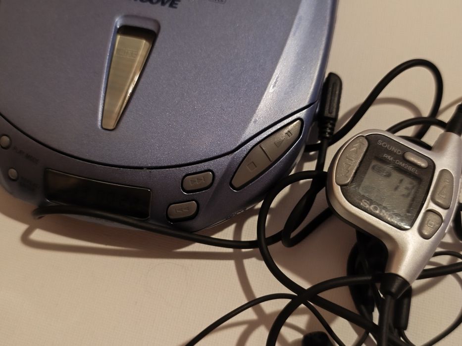 CD player Sony + căști Sony