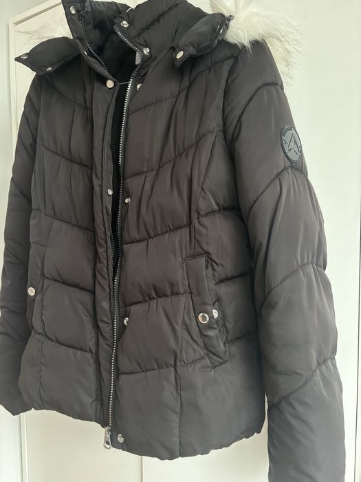 Зимно яке Bershka