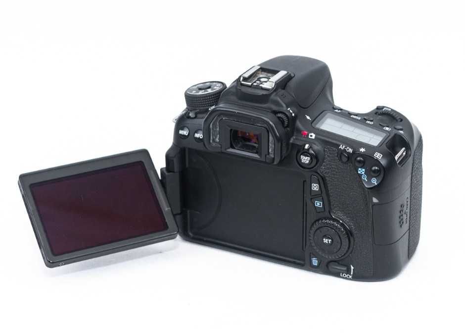 Canon EOS 70D - Body - DSLR - 95.000 de cadre