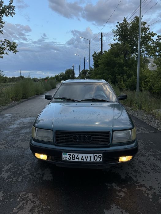 Продам Ауди 100 С4