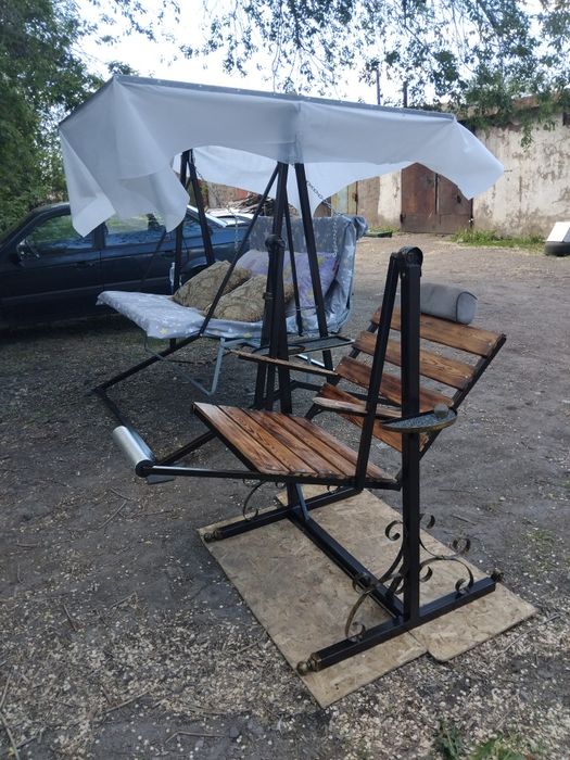 Качели новые для дома и сада.