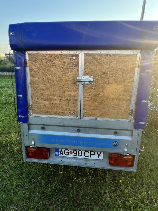Vand Remorca 750 kg