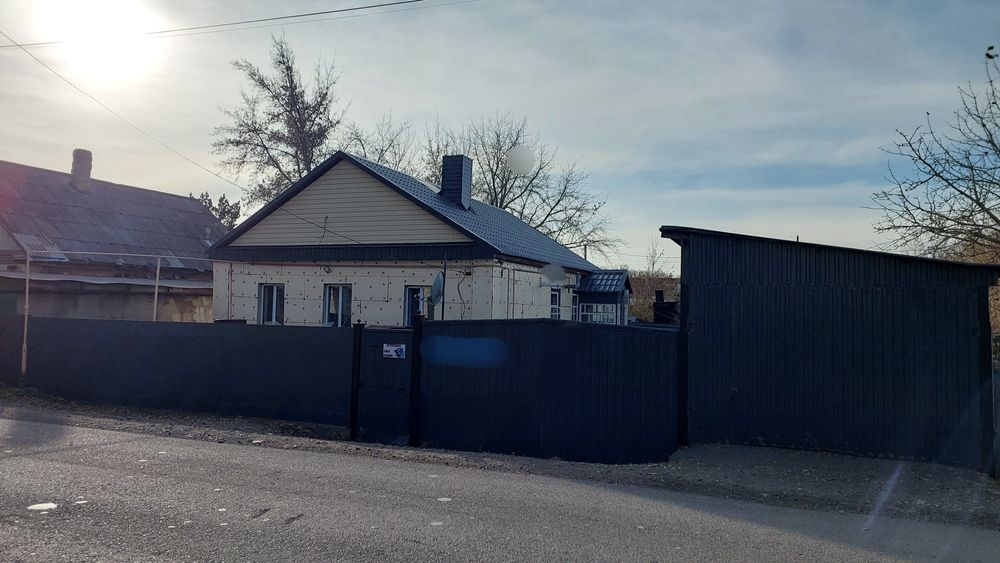 Продам отдельно стоящий дом в Михайловке
