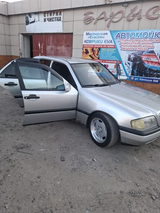Авто мерс с200 2.0