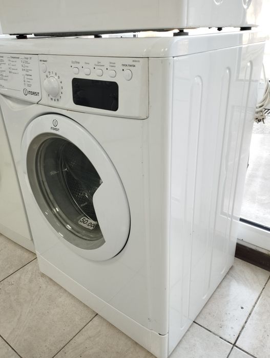 Продам стиральную машину