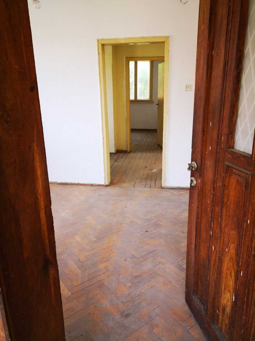 Продава се Къща в Берковица - 205 кв.м за 398 €/кв.м - Снимка #3