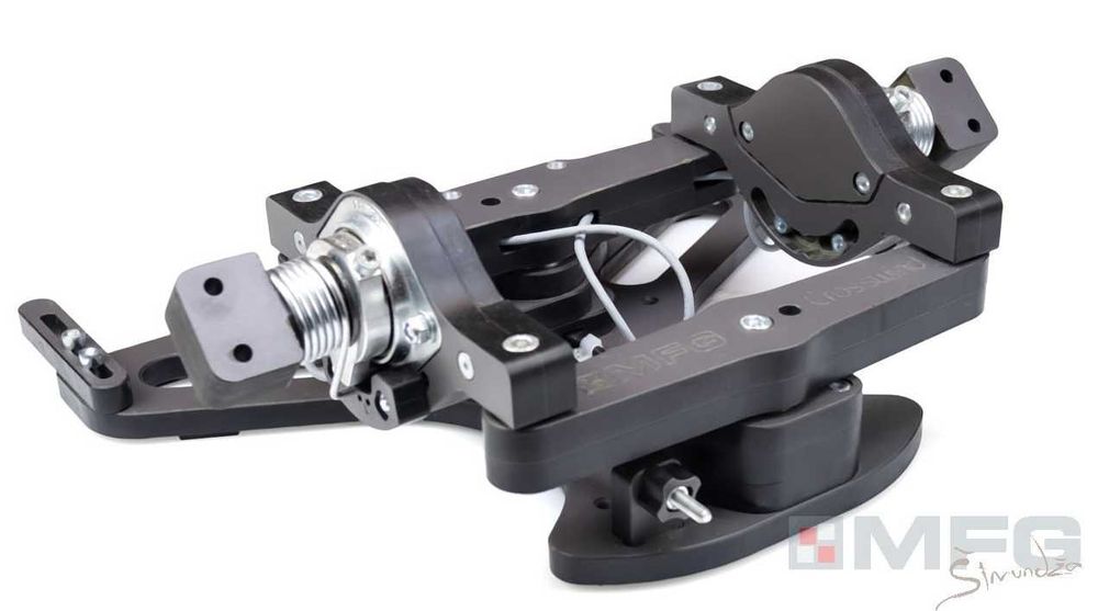 honeycomb aeronautical bravo throttle quadrant, yoke, radio Авиационен симулатор, щурвел, радио, ръдър педали MFG CROSSWINDS V3