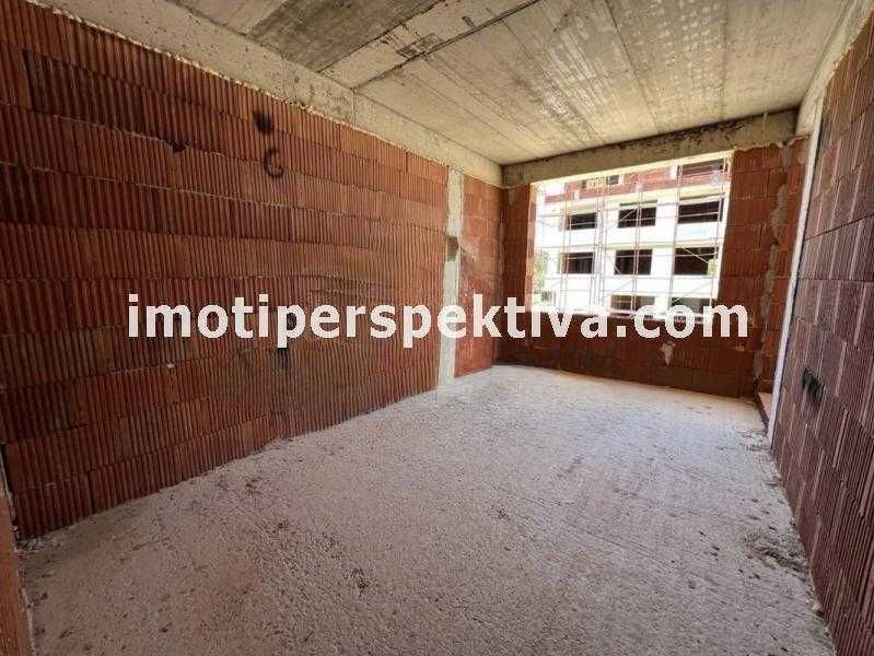 реф.17107 Нова луксозна сграда, среден етаж-Остромила!