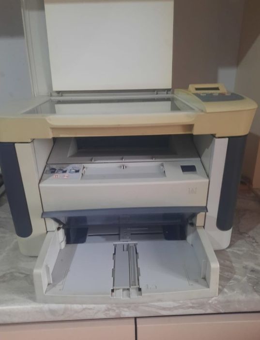 Принтер HP работает